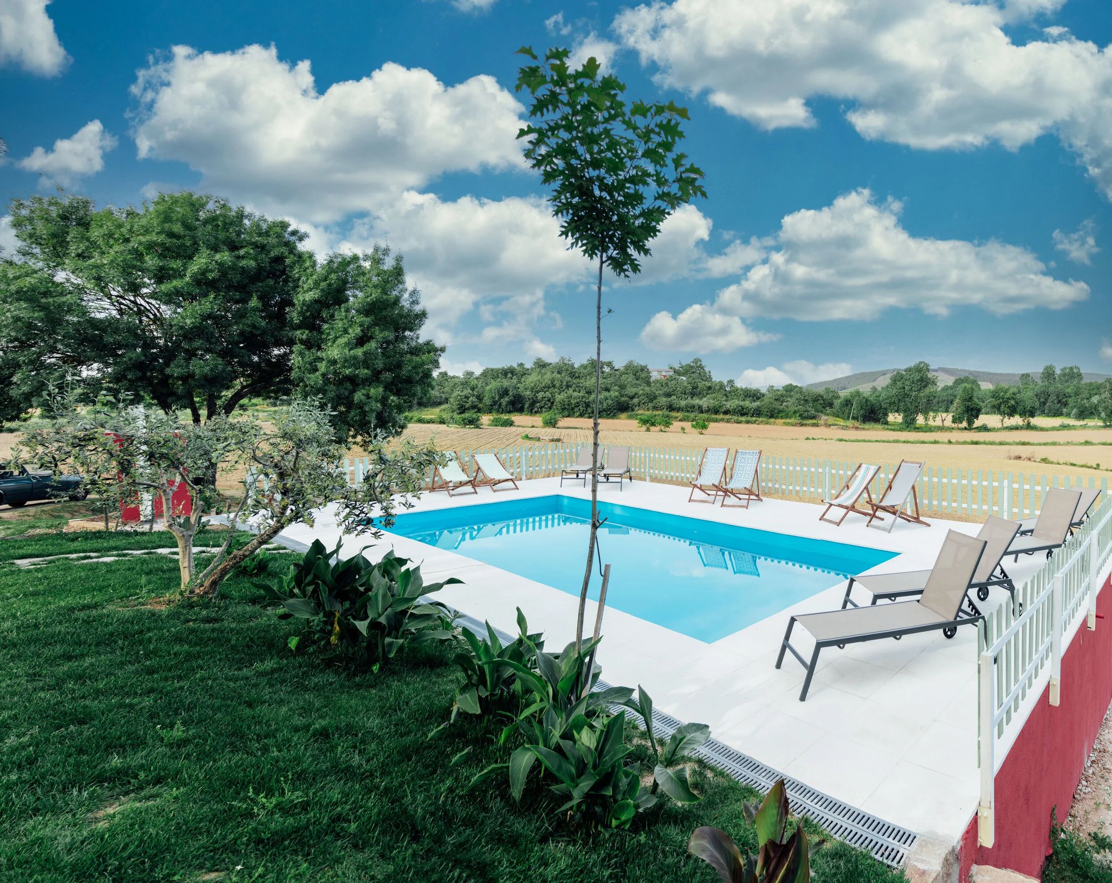 Jardins e piscina da quinta